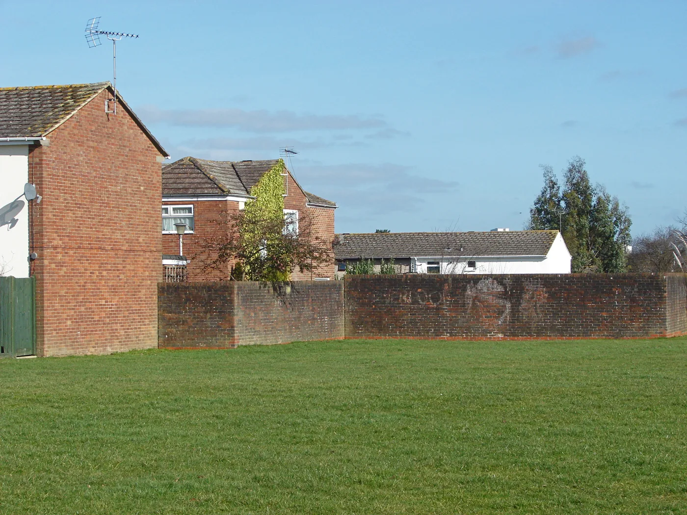 Houses beside the green in Great Hollands, Bracknell